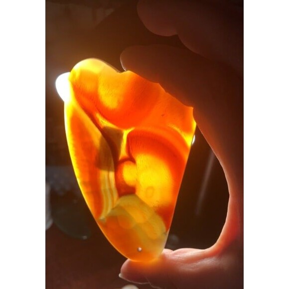 Beautiful Carnelian Guasha - Face Massager - Picture 5 of 5